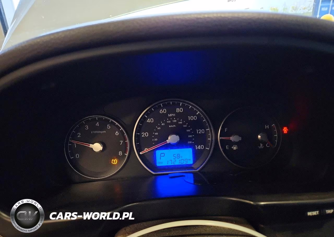2012 Hyundai Santa Fe Gls VIN:5XYZGDAB6CG145875 - 9
