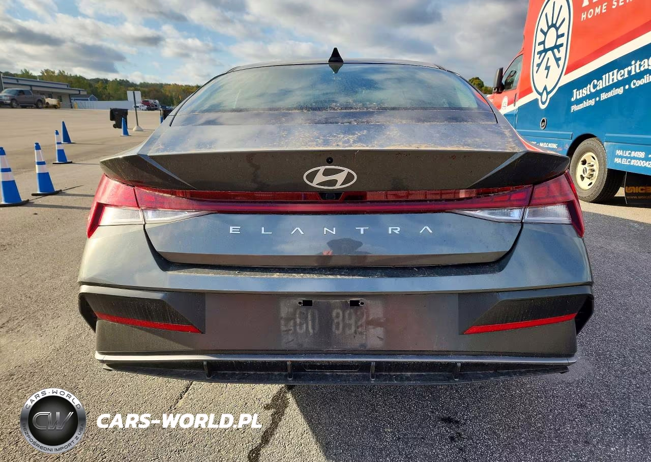 2025 Hyundai Elantra Sel VIN:KMHLS4DG0SU017247 - 6