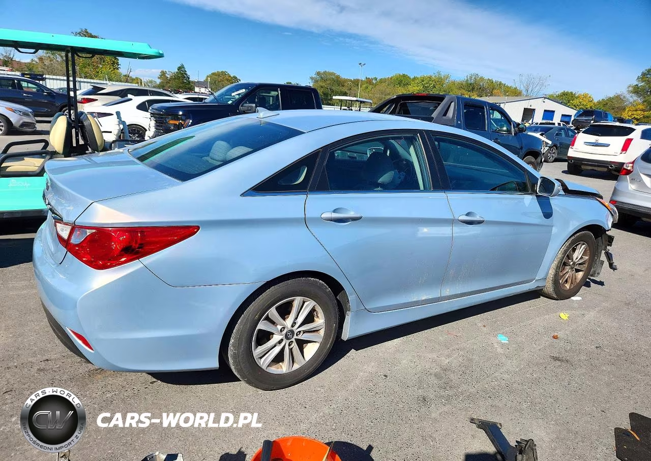 2014 Hyundai Sonata Gls VIN:5NPEB4AC0EH839432 - 3