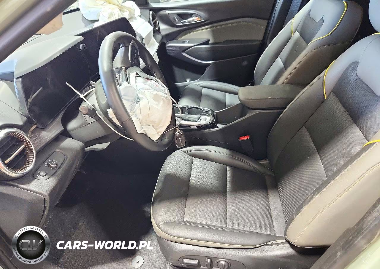 2025 Chevrolet Trax Activ VIN:KL77LKEP4SC012710 - 7