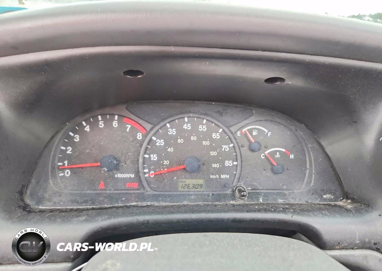 1999 Chevrolet Tracker VIN:2CNBJ186XX6915553 - 9