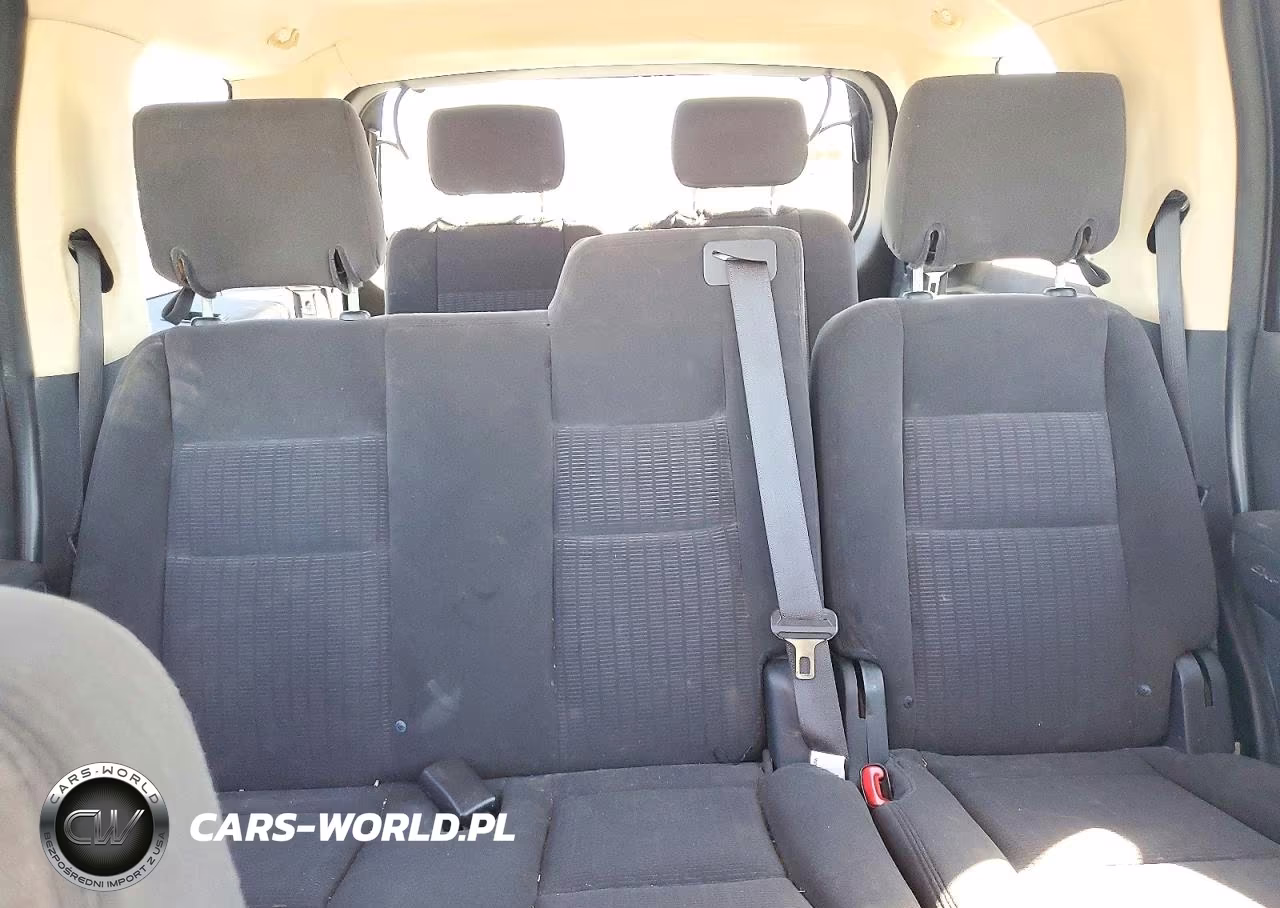 2010 Ford Explorer Xlt VIN:1FMEU6DE7AUA36602 - 10