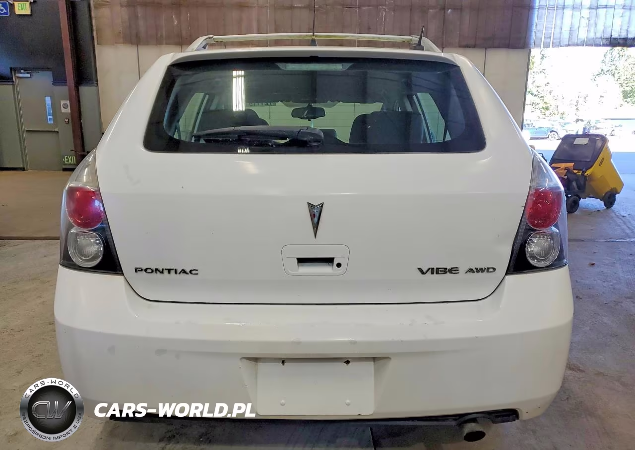 2009 Pontiac Vibe VIN:5Y2SM670X9Z476271 - 6