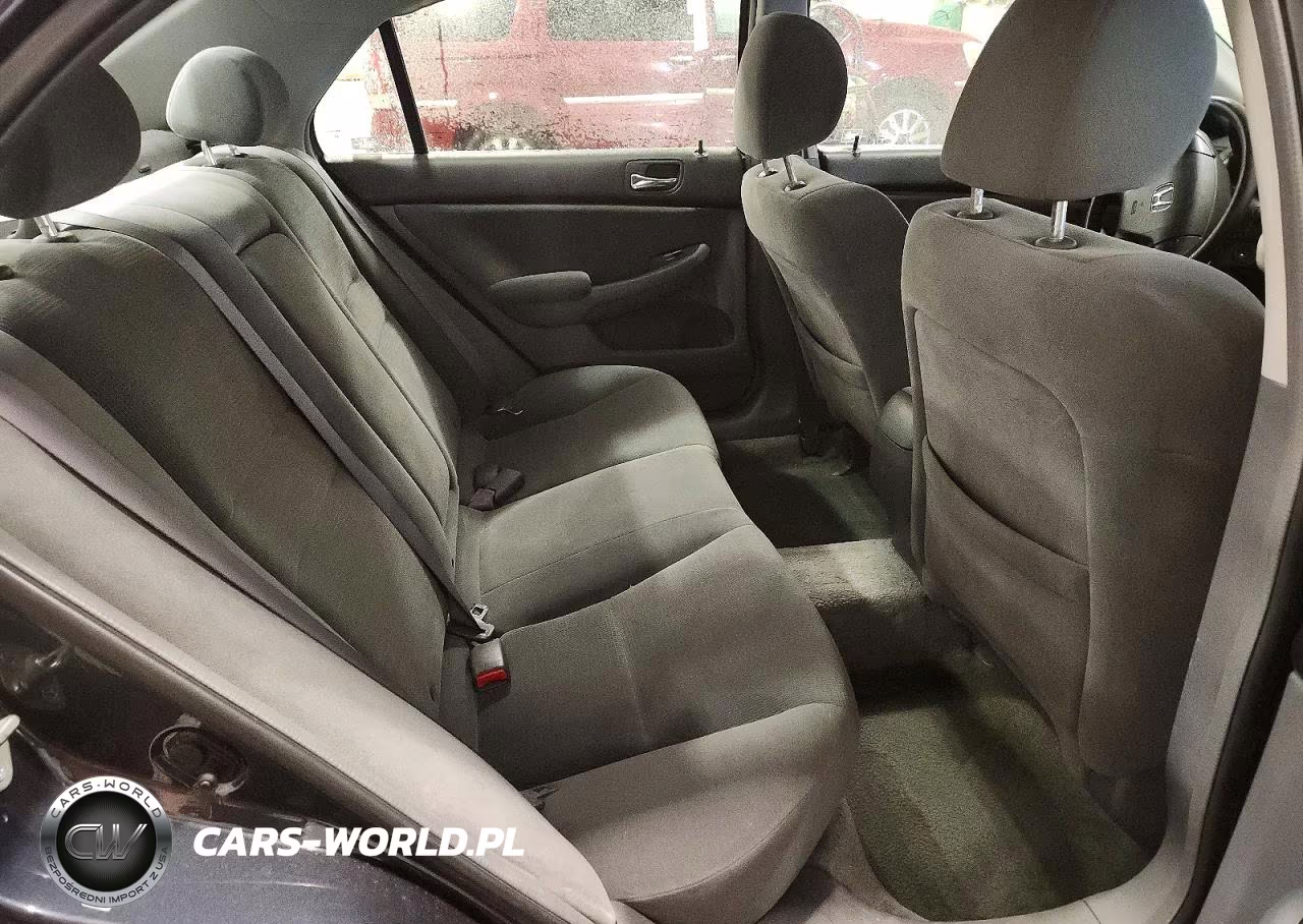 2007 Honda Accord Lx VIN:3HGCM56437G700353 - 10