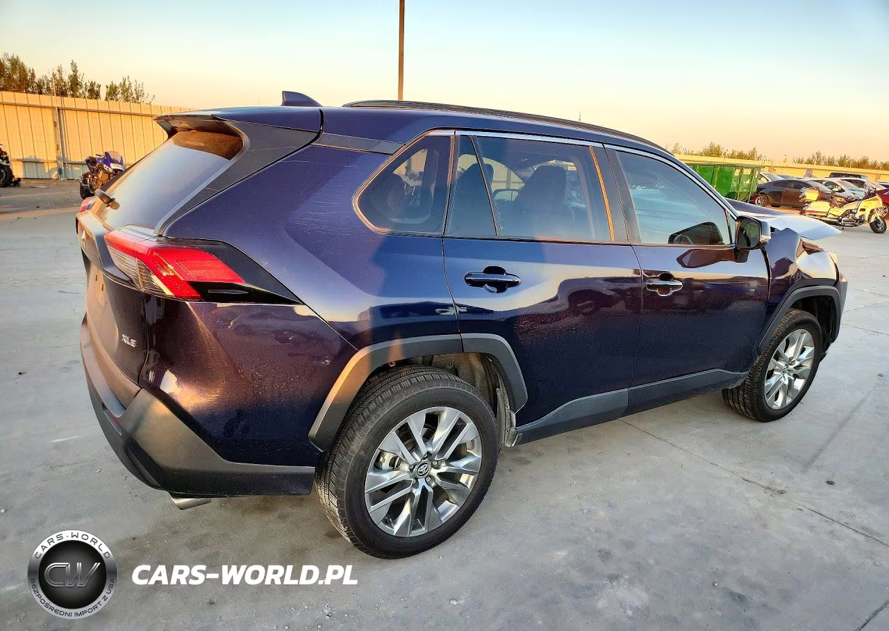 2020 Toyota Rav4 Xle Premium VIN:2T3C1RFV6LC041896 - 3