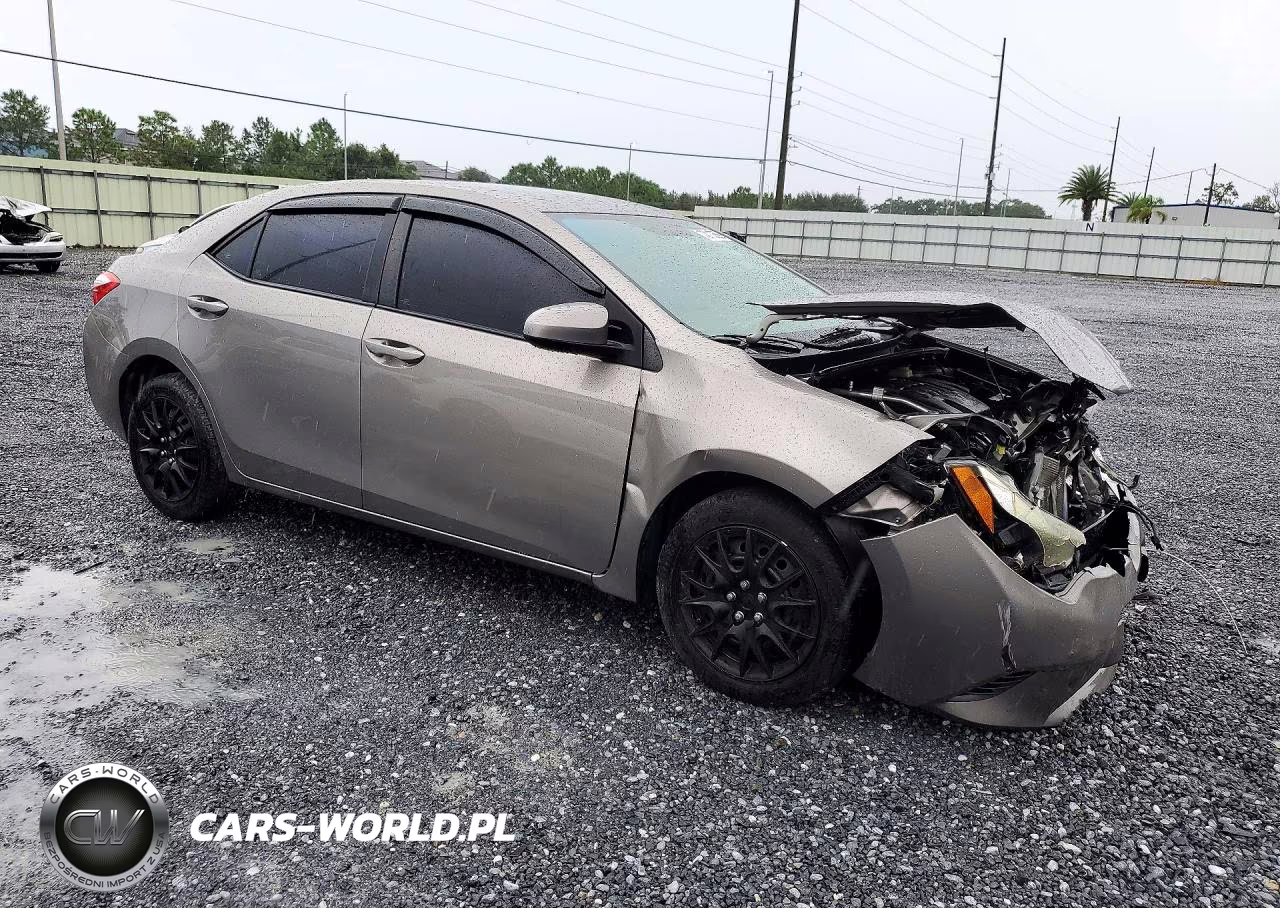 2016 Toyota Corolla Le VIN:2T1BURHE1GC513162 - 4