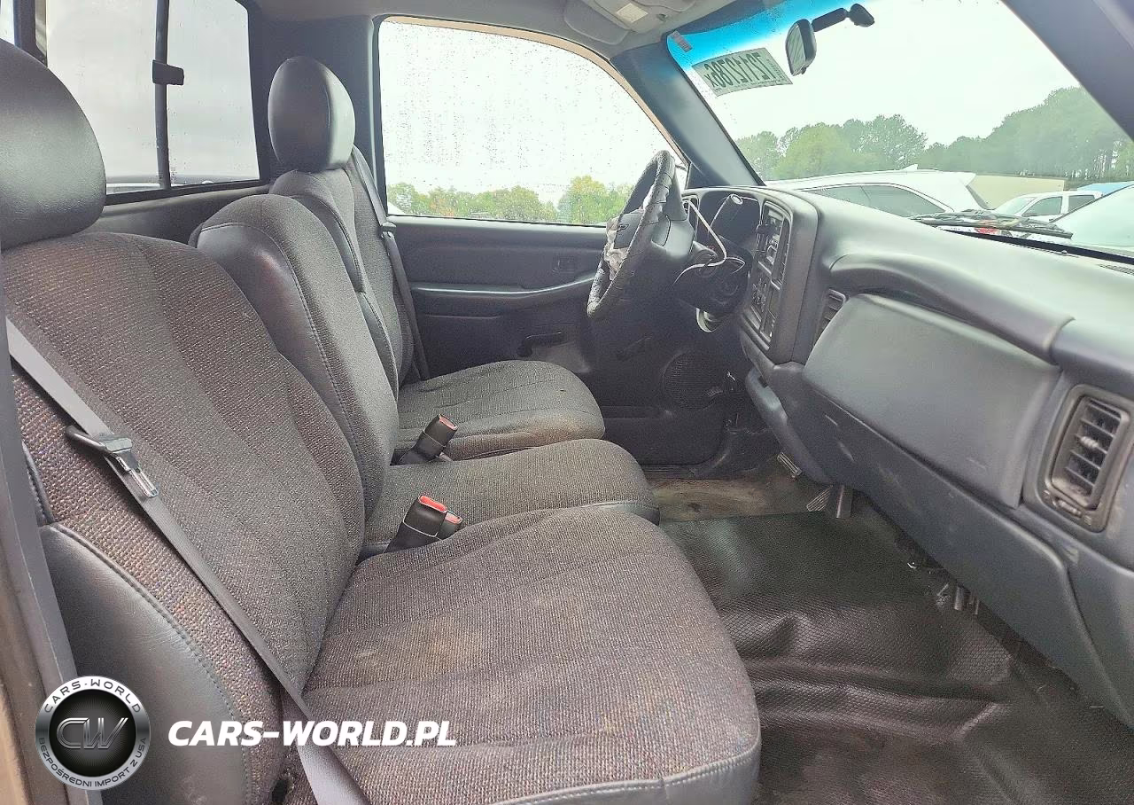 2000 Chevrolet Silverado C1500 VIN:1GCEC14V4YE221558 - 10
