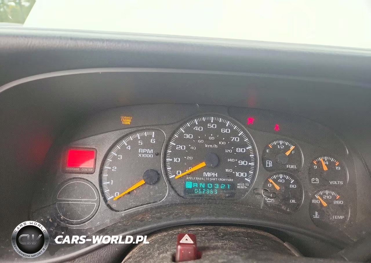 2000 Chevrolet Silverado C1500 VIN:1GCEC14V4YE221558 - 9