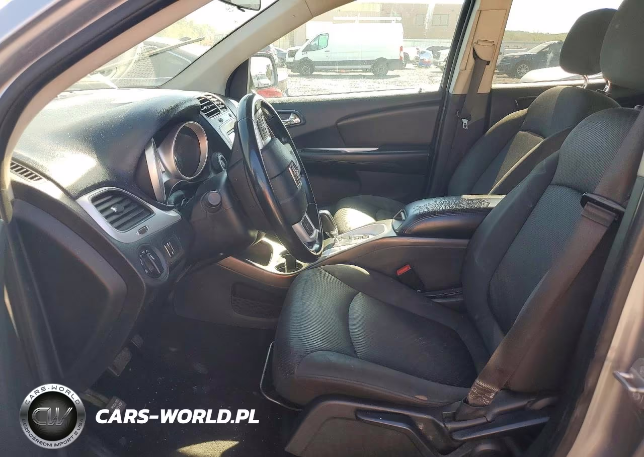 2018 Dodge Journey Se VIN:3C4PDCAB7JT243359 - 7