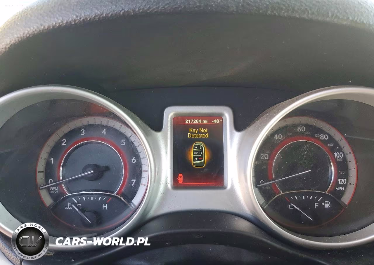 2018 Dodge Journey Se VIN:3C4PDCAB7JT243359 - 9