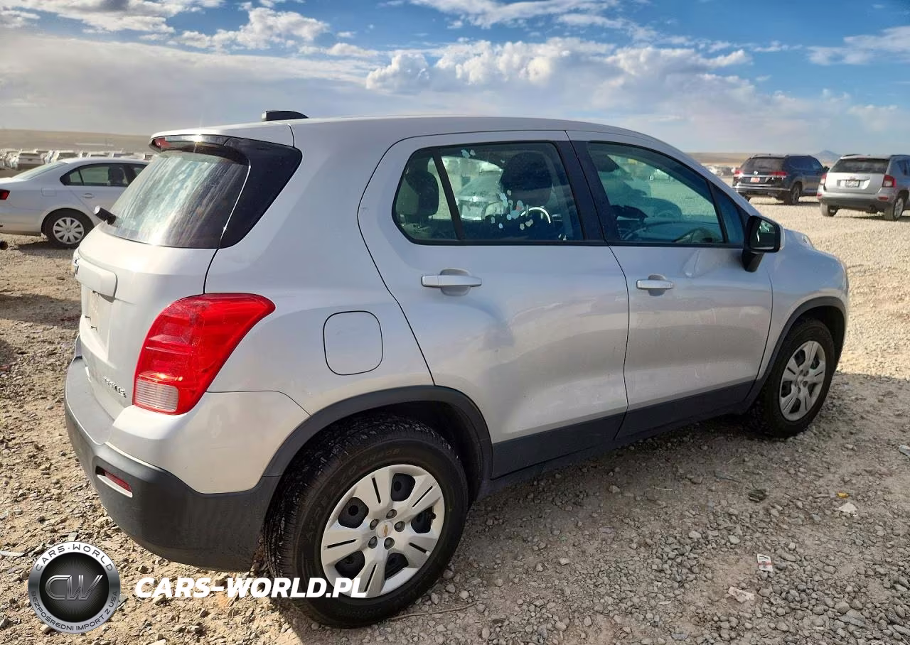 2015 Chevrolet Trax Ls VIN:3GNCJKSB7FL203295 - 3
