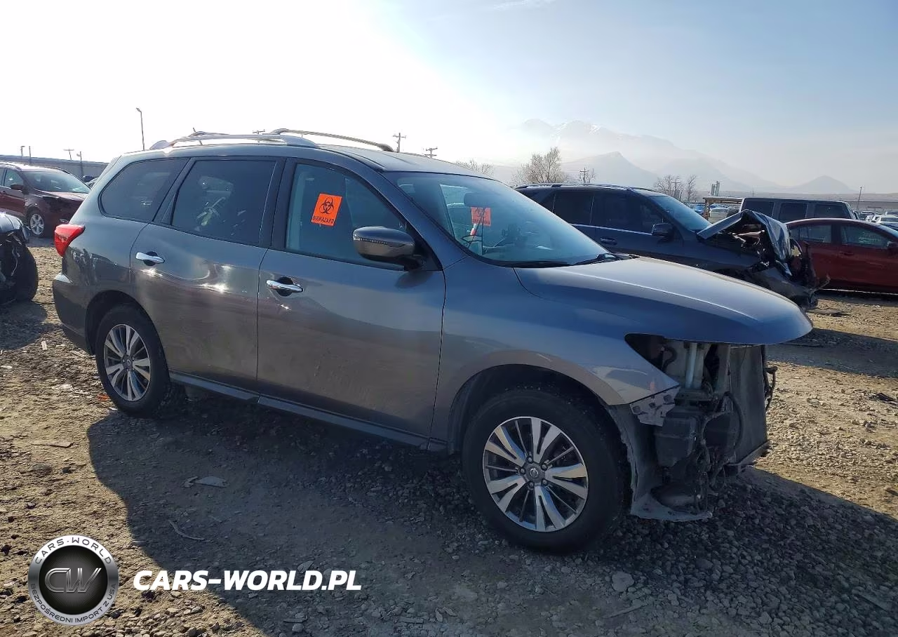 2018 Nissan Pathfinder S VIN:5N1DR2MM2JC633143 - 4