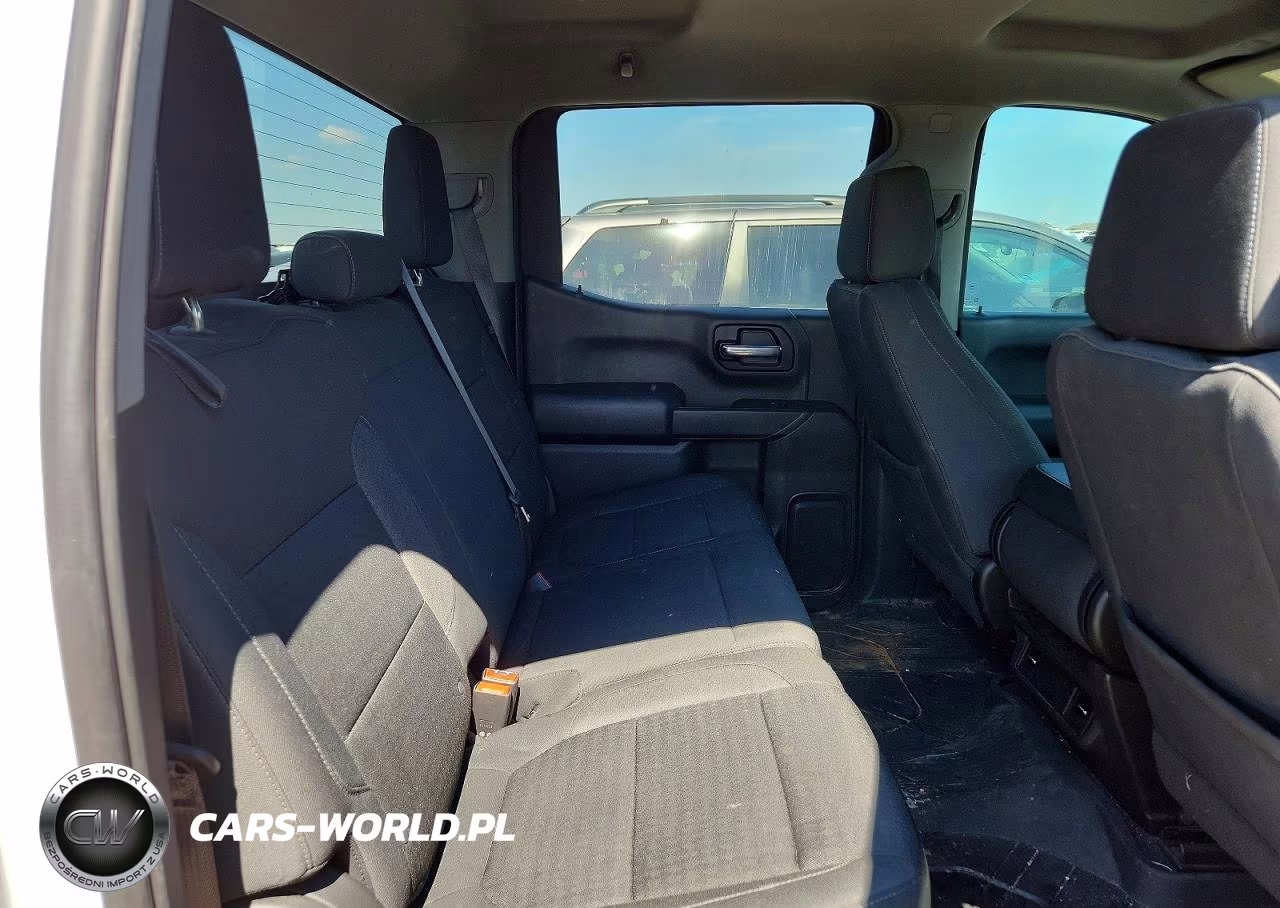 2022 Chevrolet Silverado Ltd C1500 Custom VIN:3GCPWBEK8NG107237 - 10