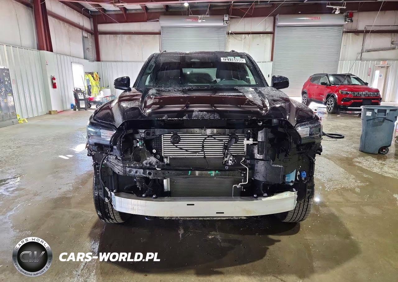 2026 Toyota 4Runner Sr5 VIN:JTEVA5BR9T5133743 - 5
