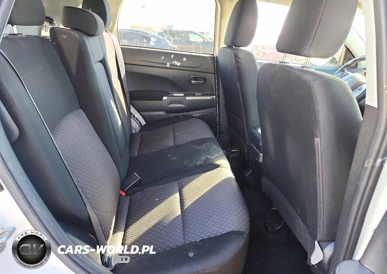 2019 Mitsubishi Outlander Sport Se VIN:JA4AP4AUXKU013210 - 11