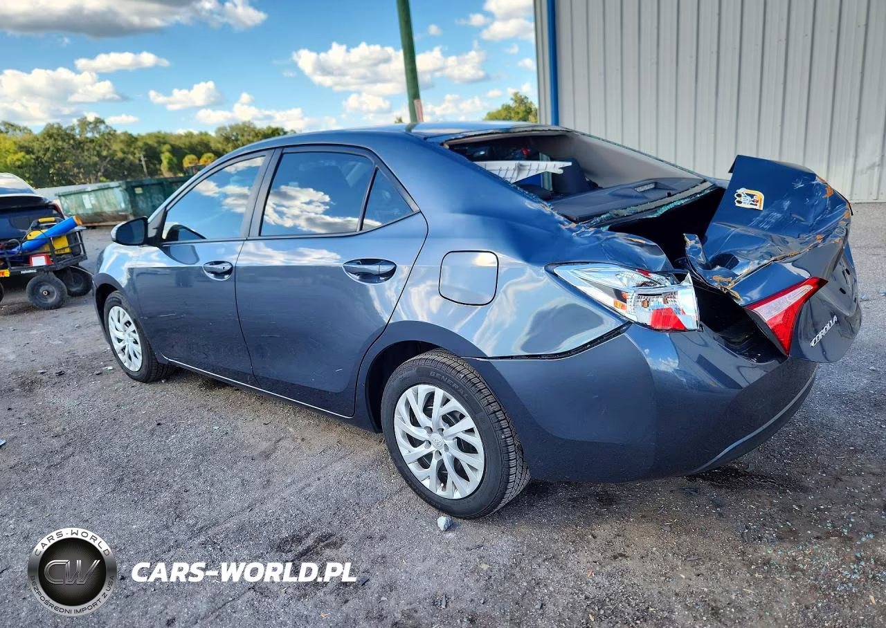 2018 Toyota Corolla Le VIN:5YFBURHE9JP837144 - 2