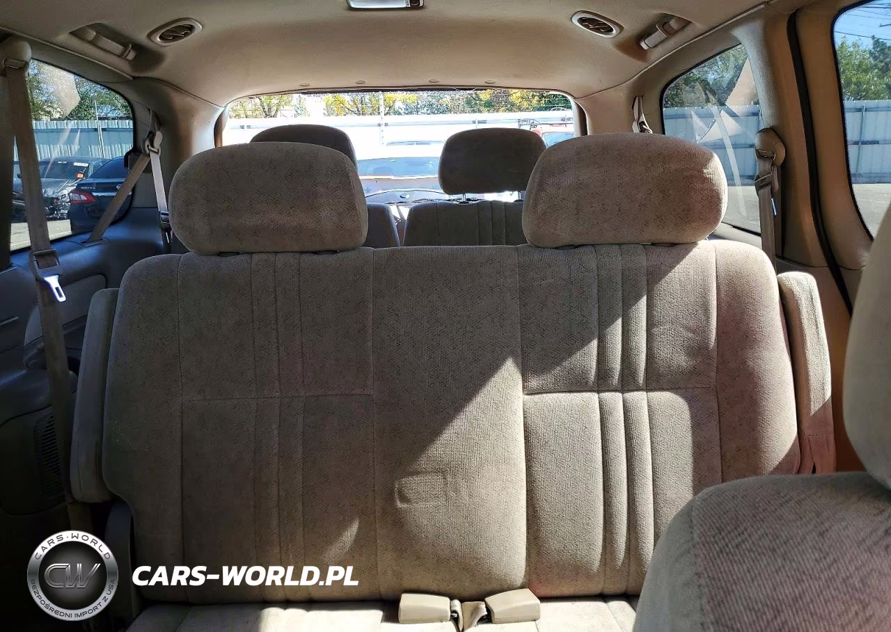 1999 Toyota Sienna Ce VIN:4T3ZF19C8XU137816 - 10