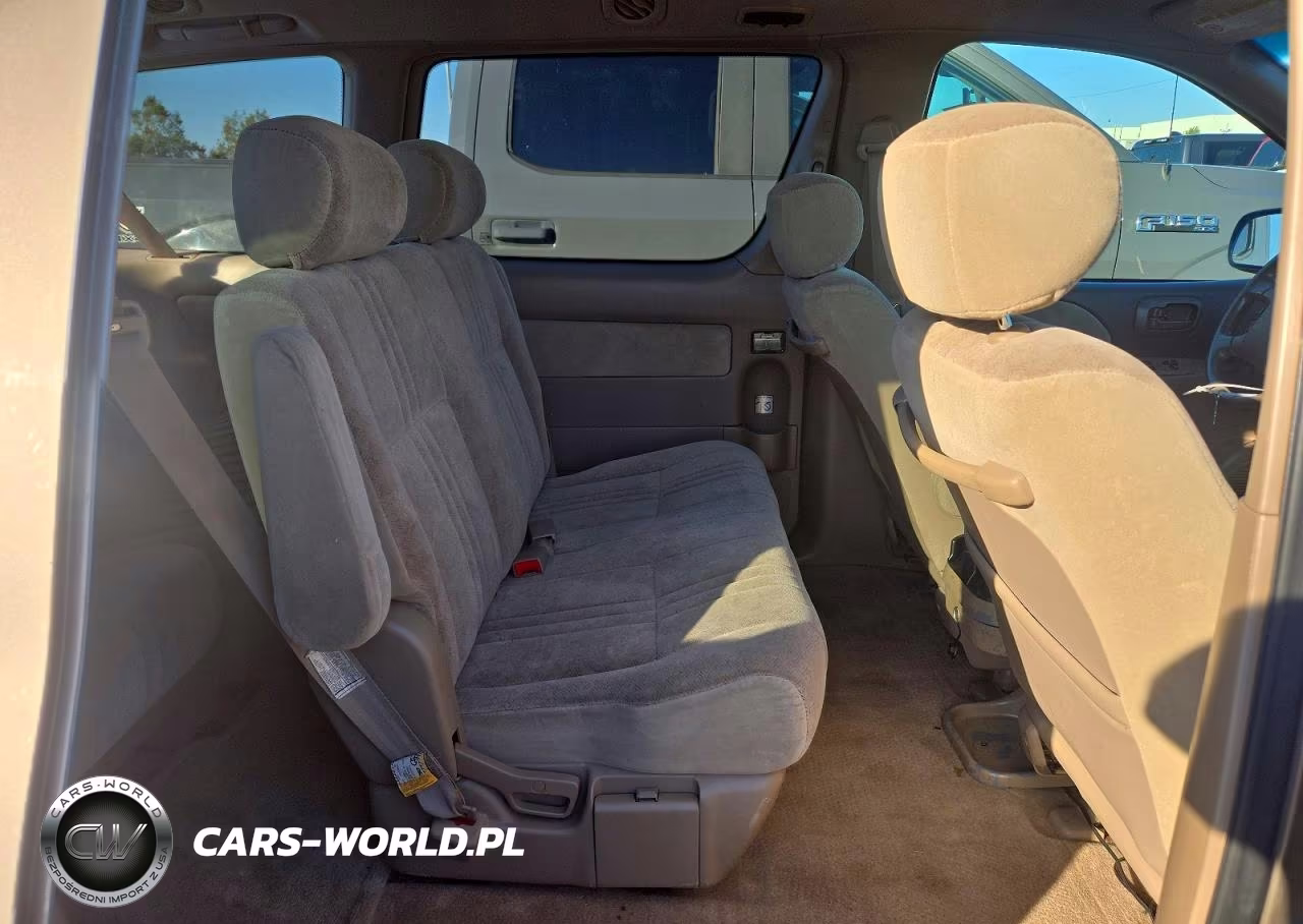 1999 Toyota Sienna Ce VIN:4T3ZF19C8XU137816 - 11