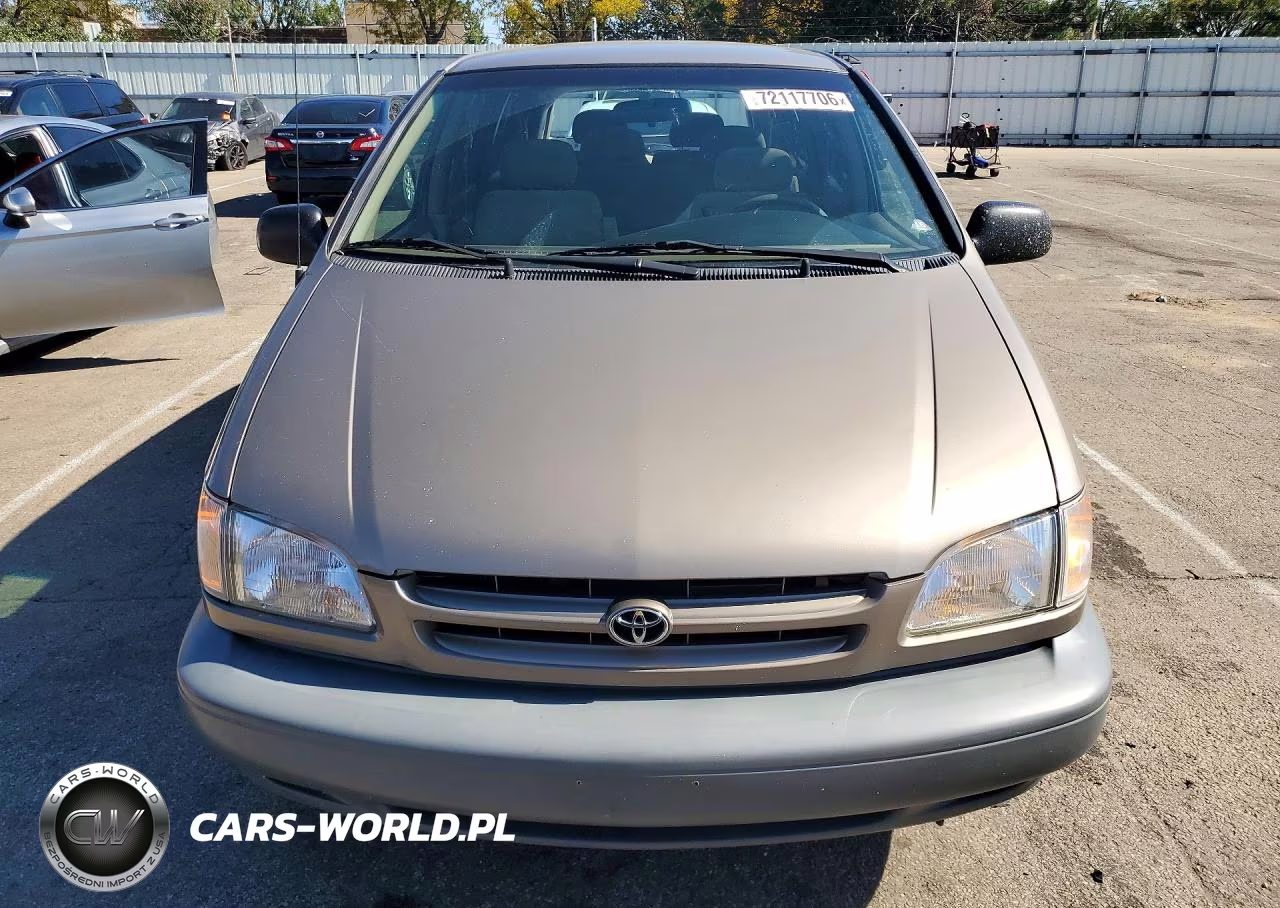 1999 Toyota Sienna Ce VIN:4T3ZF19C8XU137816 - 5