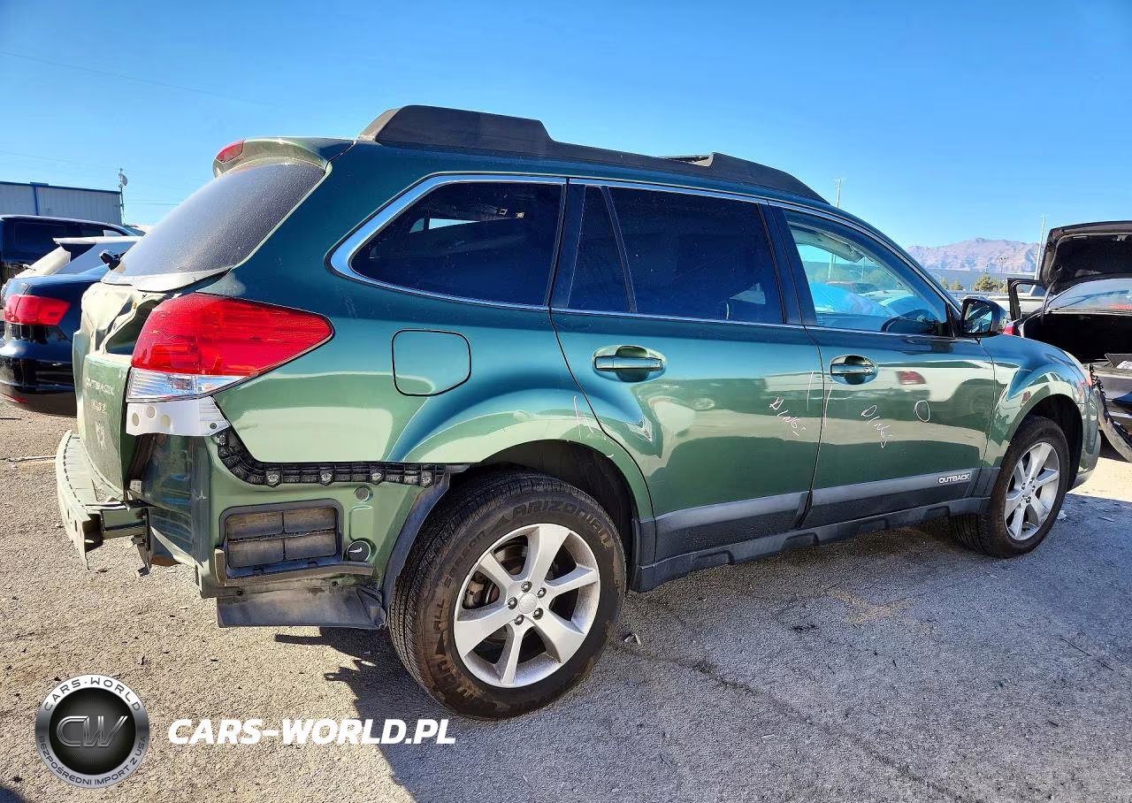 2013 Subaru Outback 2.5I Premium VIN:4S4BRBCC7D3244230 - 3