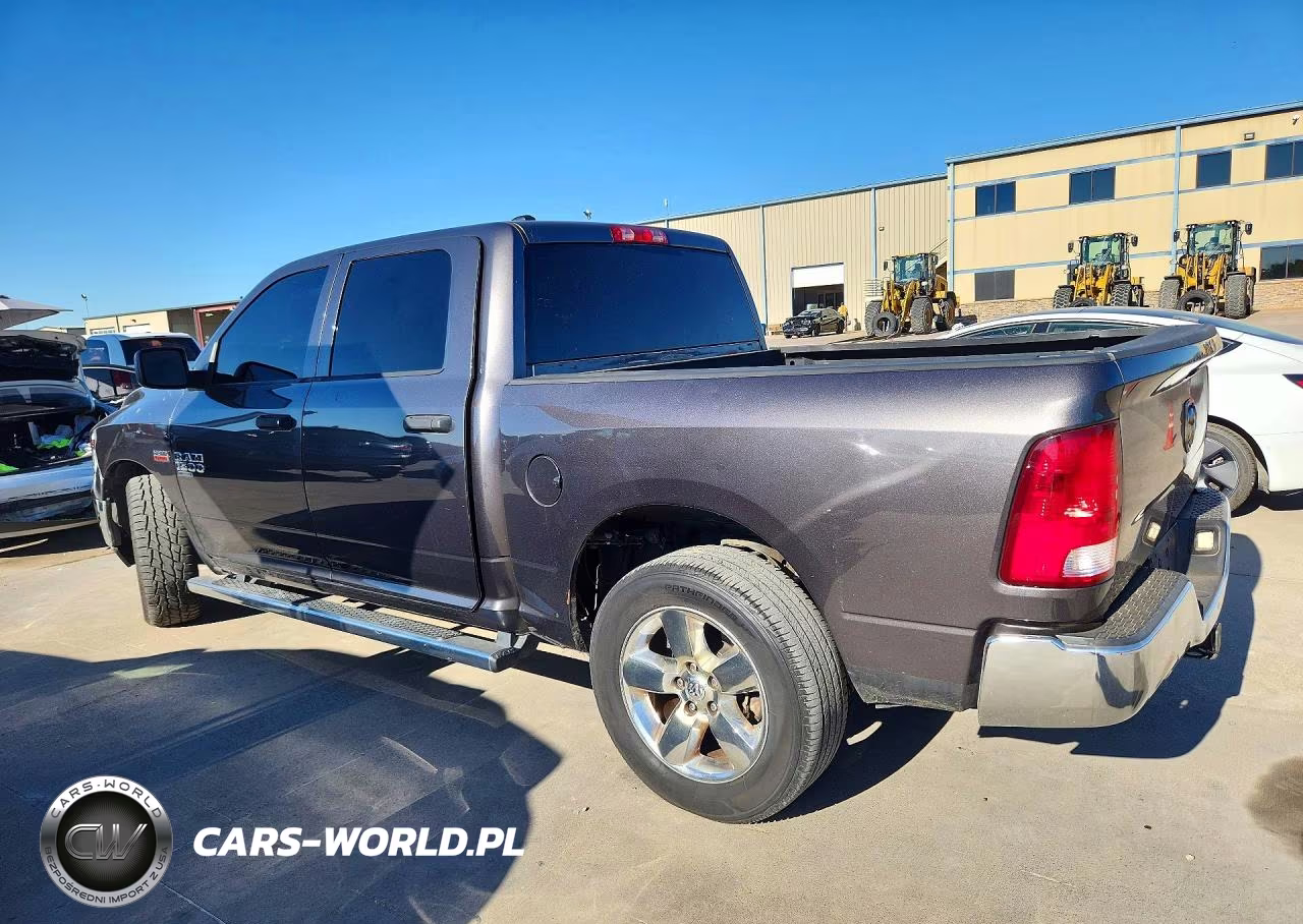 2019 Ram 1500 Classic Tradesman VIN:1C6RR6KT6KS562474 - 2
