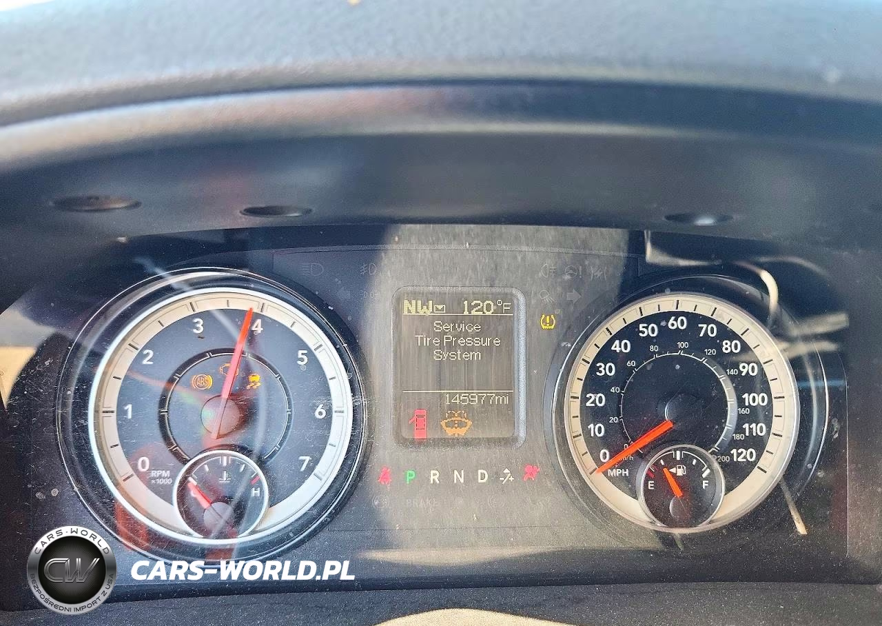2019 Ram 1500 Classic Tradesman VIN:1C6RR6KT6KS562474 - 9
