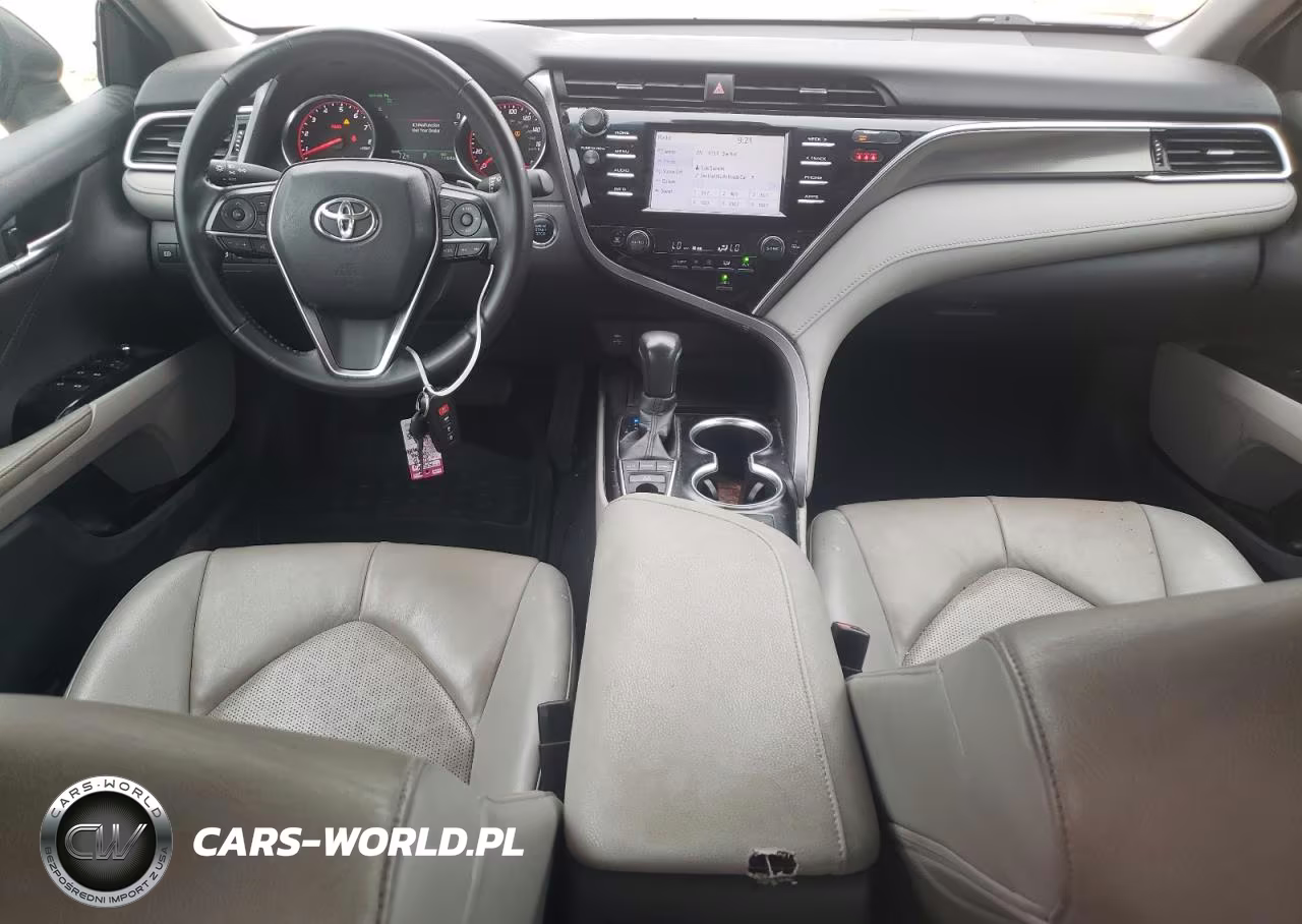 2018 Toyota Camry Xse VIN:4T1B61HK9JU502613 - 8