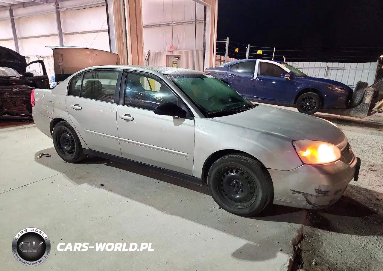 2007 Chevrolet Malibu Ls VIN:1G1ZS58N47F289379 - 4