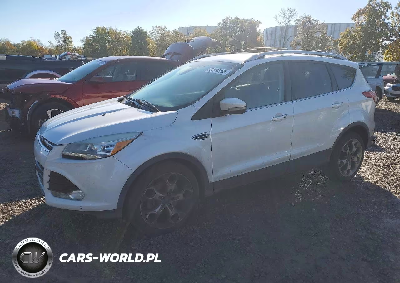 2015 Ford Escape Titanium – zdjęcie 1 z 13