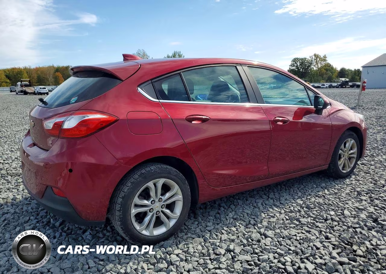 2019 Chevrolet Cruze Lt VIN:3G1BE6SM1KS555380 - 3