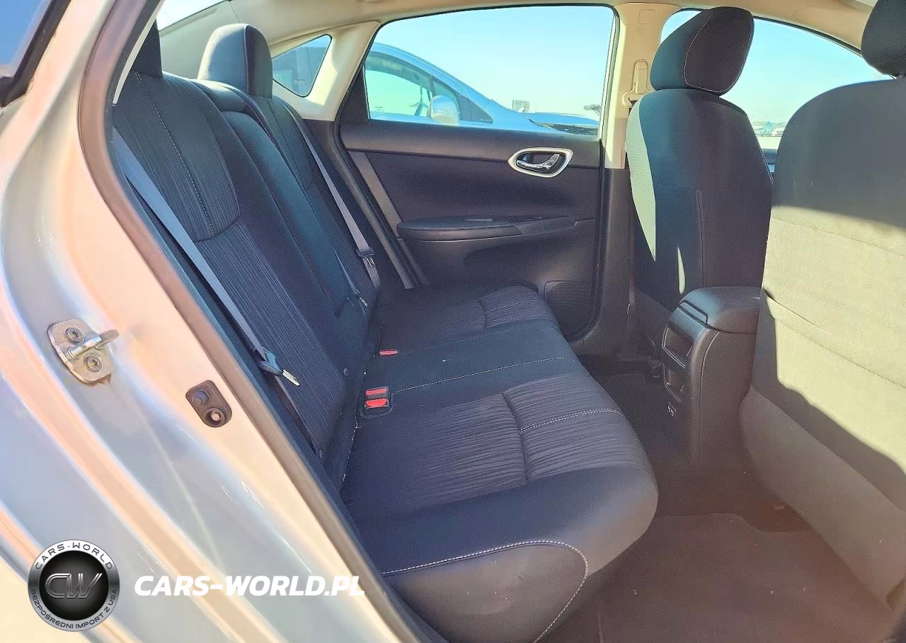 2018 Nissan Sentra Sv VIN:3N1AB7AP9JY300763 - 10