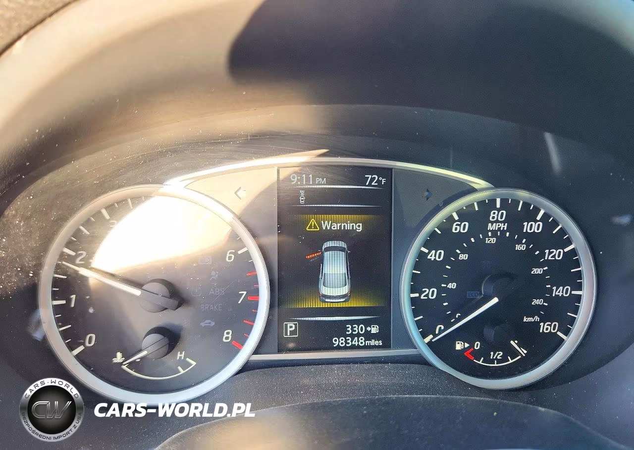 2018 Nissan Sentra Sv VIN:3N1AB7AP9JY300763 - 9