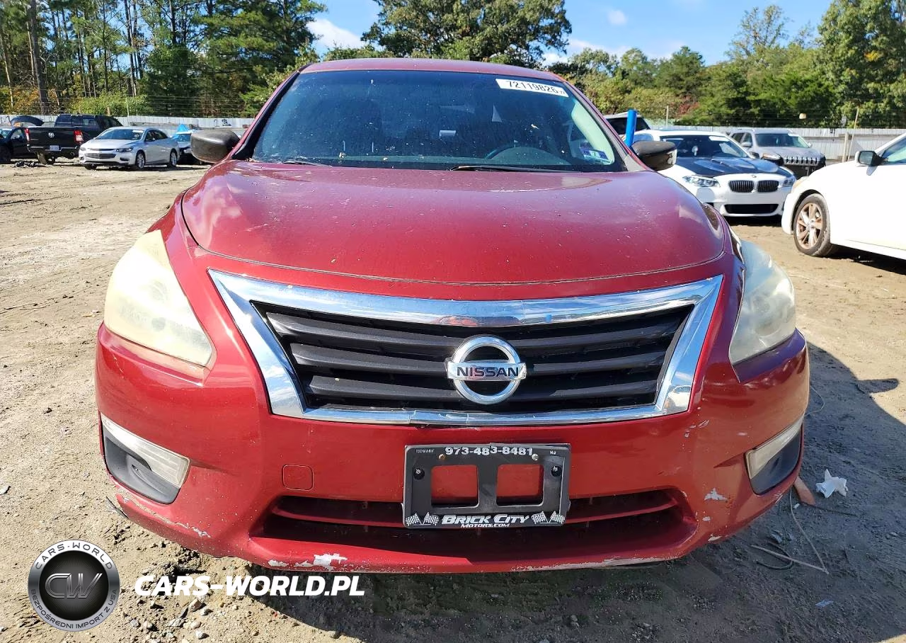 2015 Nissan Altima 2.5 S VIN:1N4AL3APXFC496592 - 5