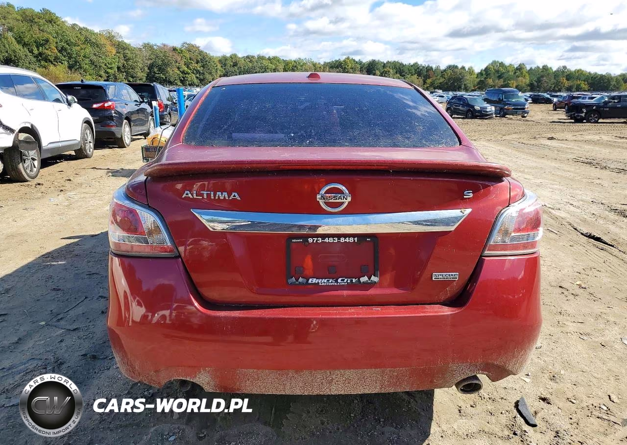 2015 Nissan Altima 2.5 S VIN:1N4AL3APXFC496592 - 6