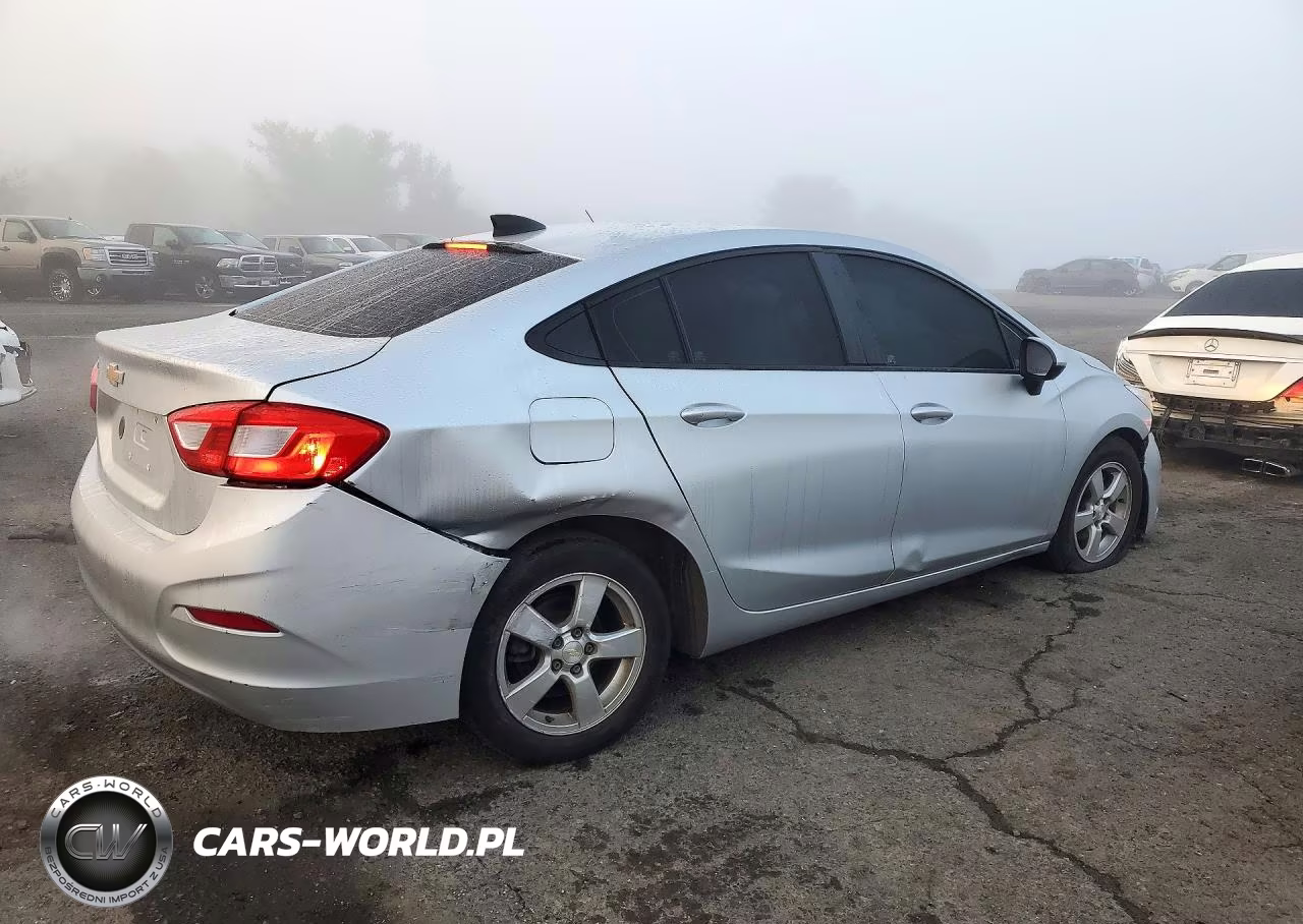 2017 Chevrolet Cruze Ls VIN:1G1BC5SM7H7139714 - 3
