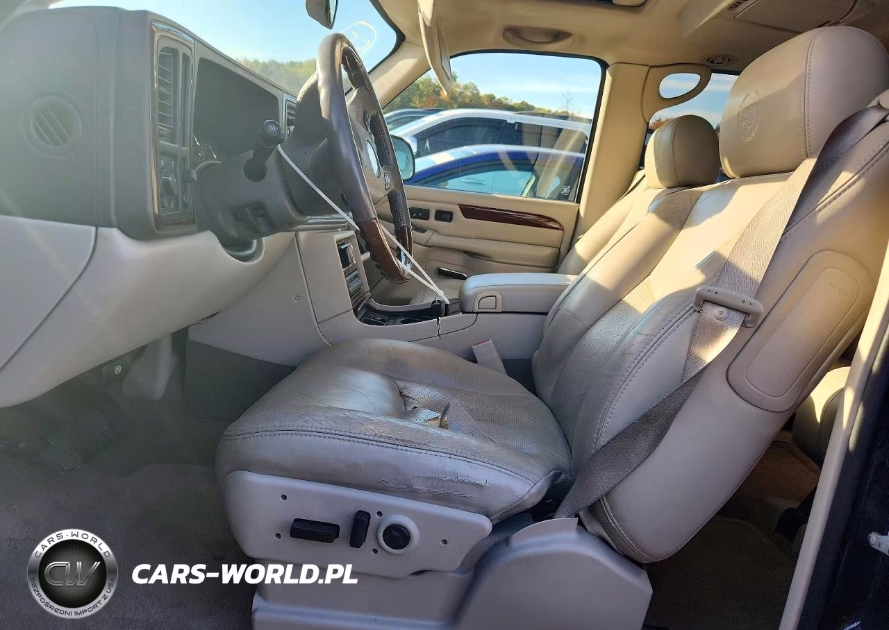 2006 Cadillac Escalade Luxury VIN:1GYEK63N86R121304 - 7