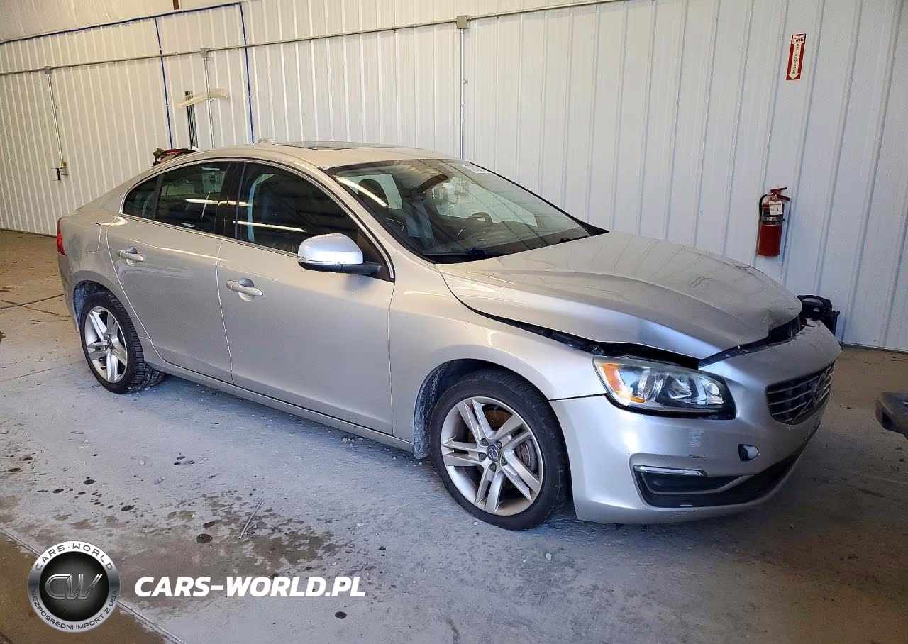 2015 Volvo S60 Premier VIN:YV1612TK5F1355596 - 4