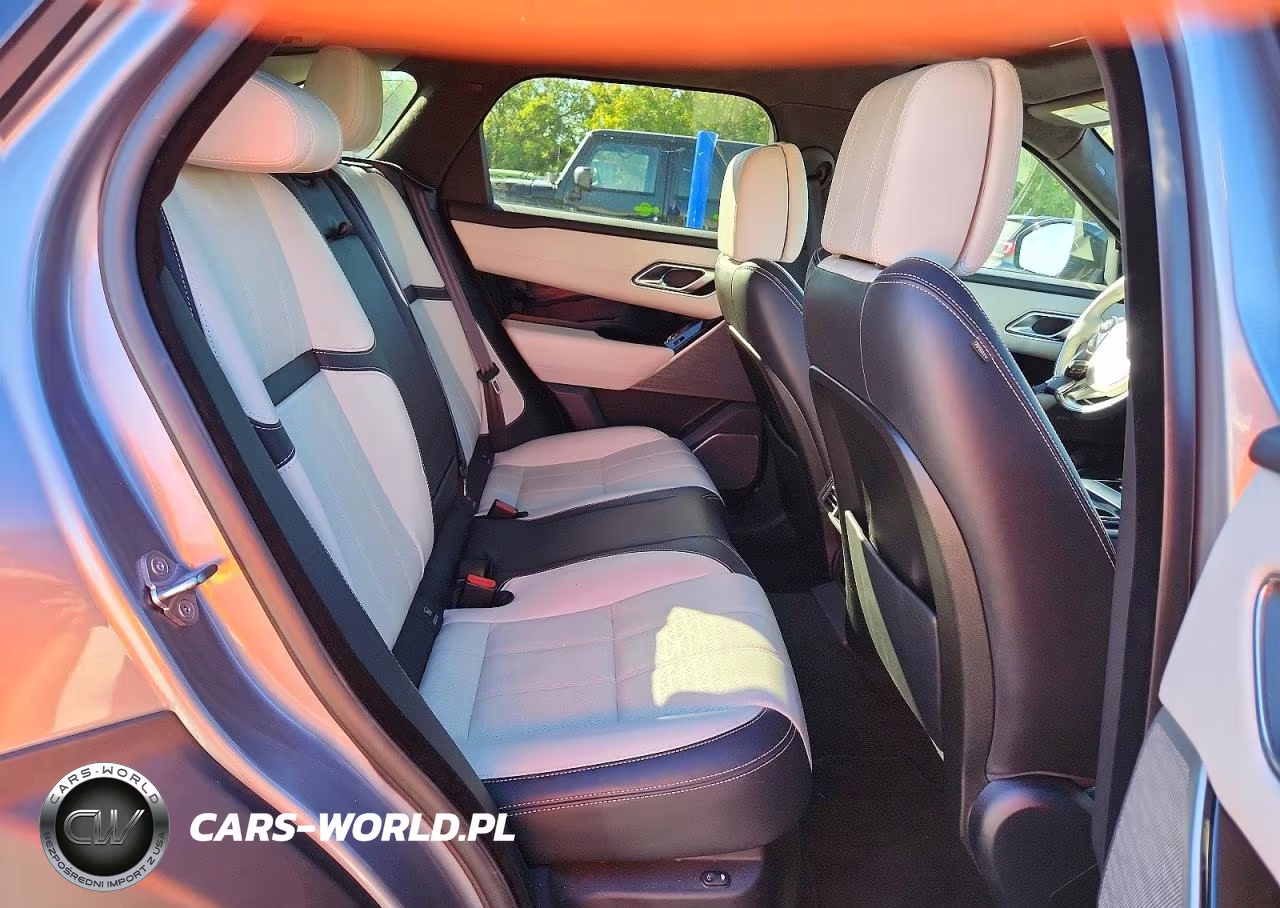 2020 Land Rover Range Rover Velar R-Dynamic Hse VIN:SALYM2EV4LA288605 - 11