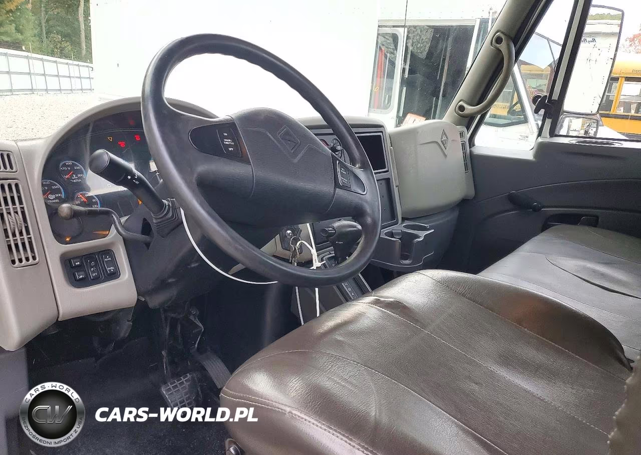 2009 International 4300 Rollback Tow Truck VIN:1HTJTSKM59H130929 - 8