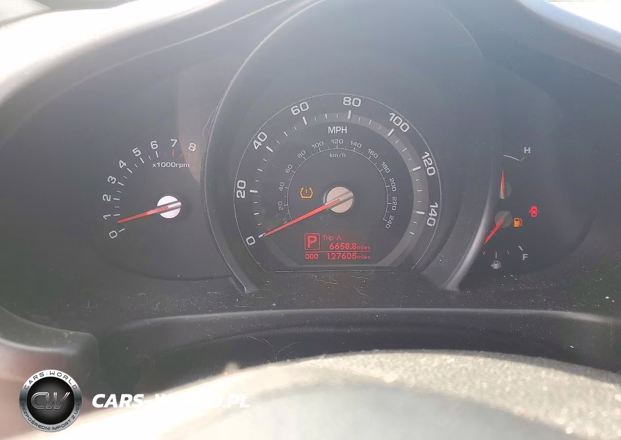 2011 Kia Sportage VIN:KNDPCCA27B7164055 - 9