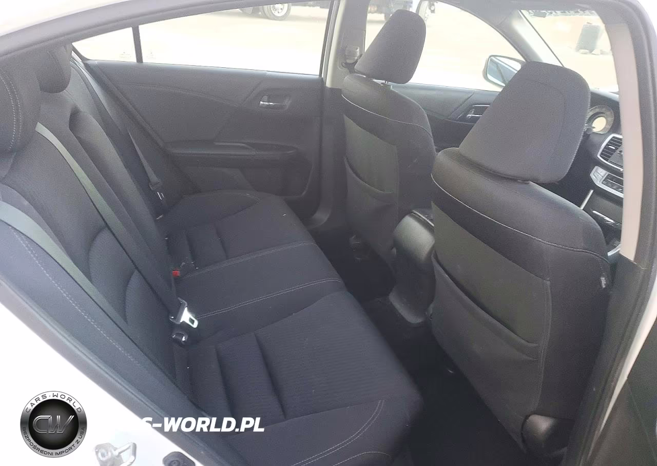 2015 Honda Accord Sport VIN:1HGCR2F55FA020458 - 10