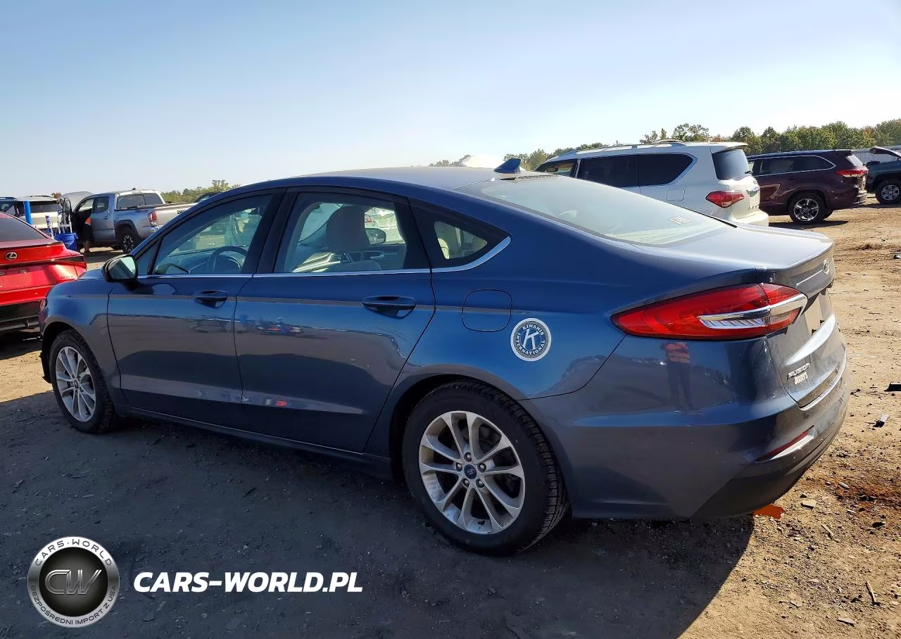 2019 Ford Fusion Se VIN:3FA6P0HD2KR267582 - 2