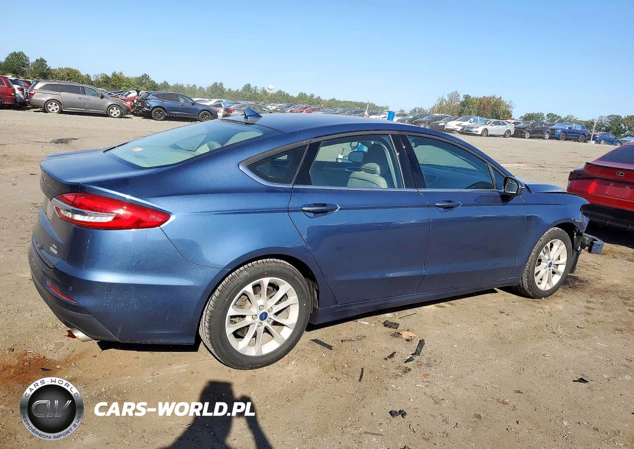 2019 Ford Fusion Se VIN:3FA6P0HD2KR267582 - 3
