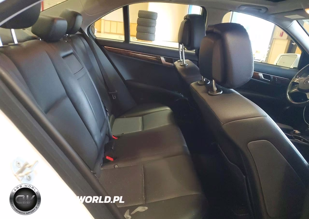 2013 Mercedes-Benz C 300 4Matic VIN:WDDGF8AB6DR270112 - 10