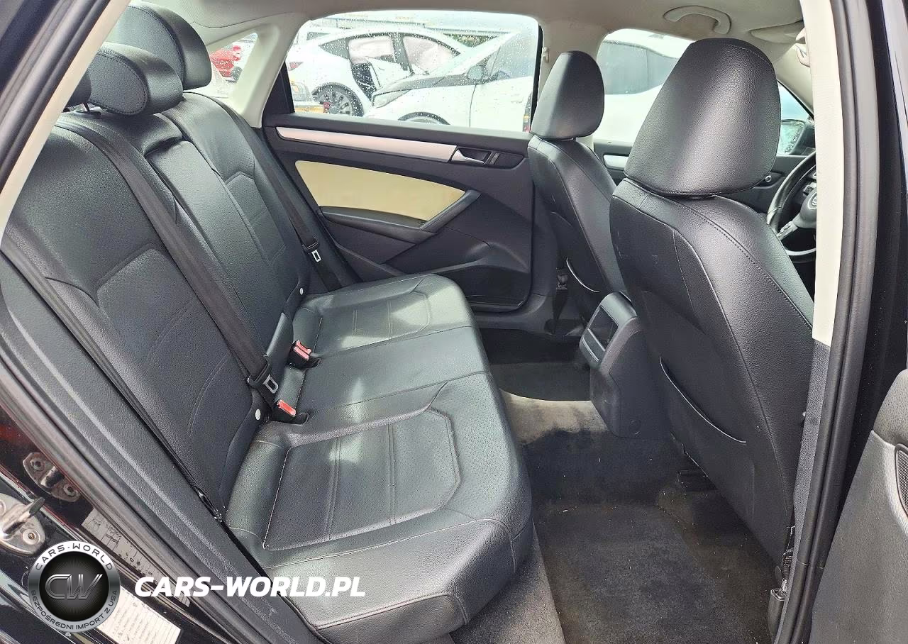 2012 Volkswagen Passat Se VIN:1VWBP7A39CC023315 - 10