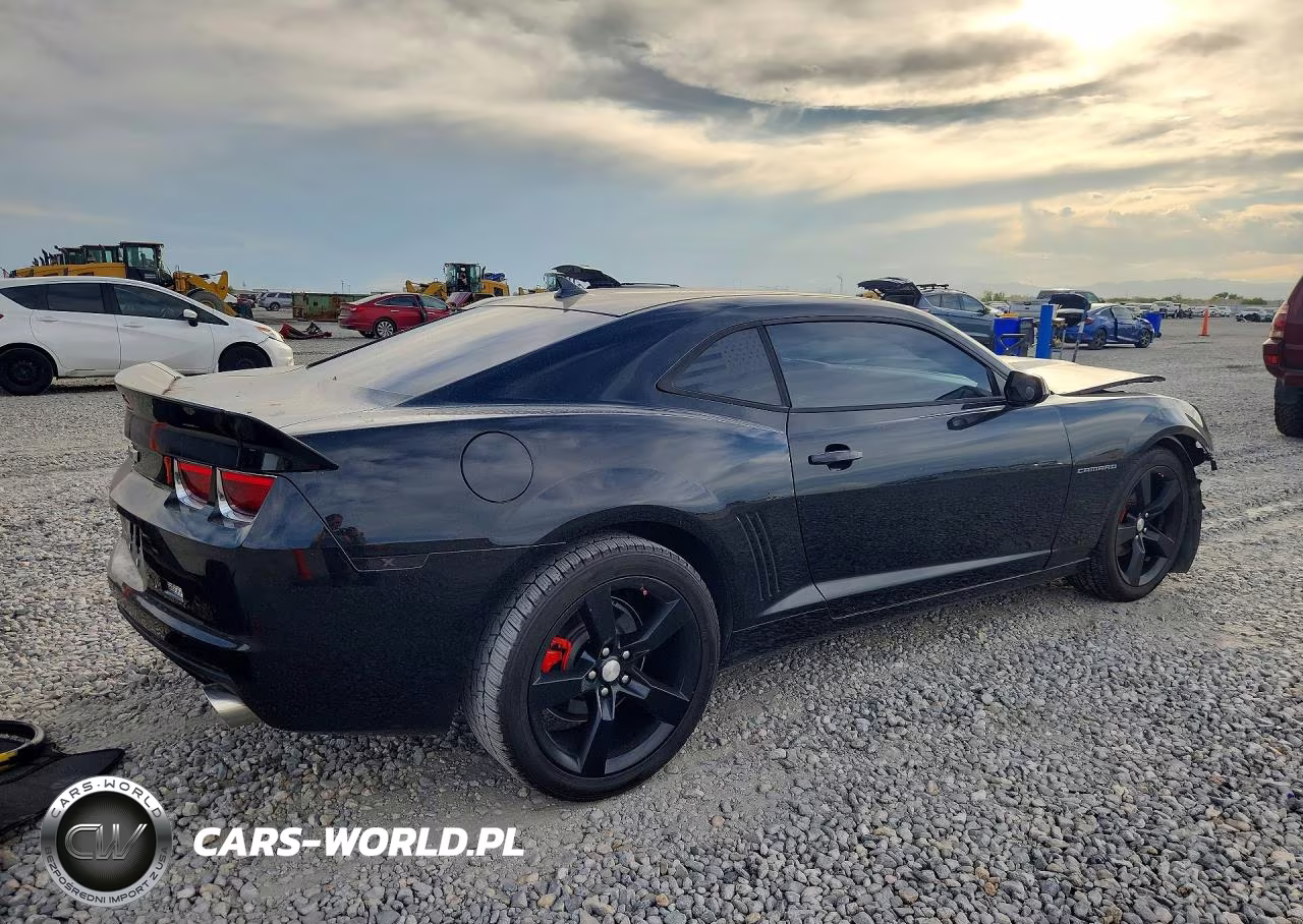2012 Chevrolet Camaro Lt VIN:2G1FF1E33C9203923 - 3