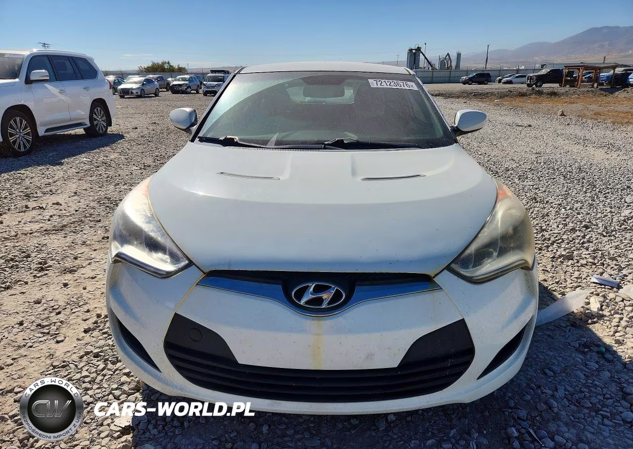2013 Hyundai Veloster Base VIN:KMHTC6AD0DU084582 - 5