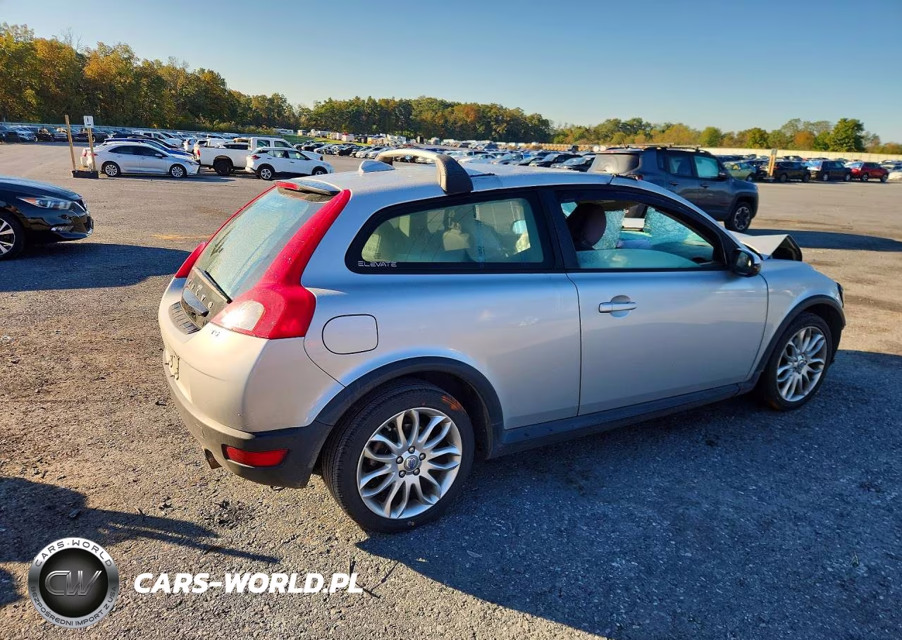 2009 Volvo C30 T5 VIN:YV1MK672692137493 - 3