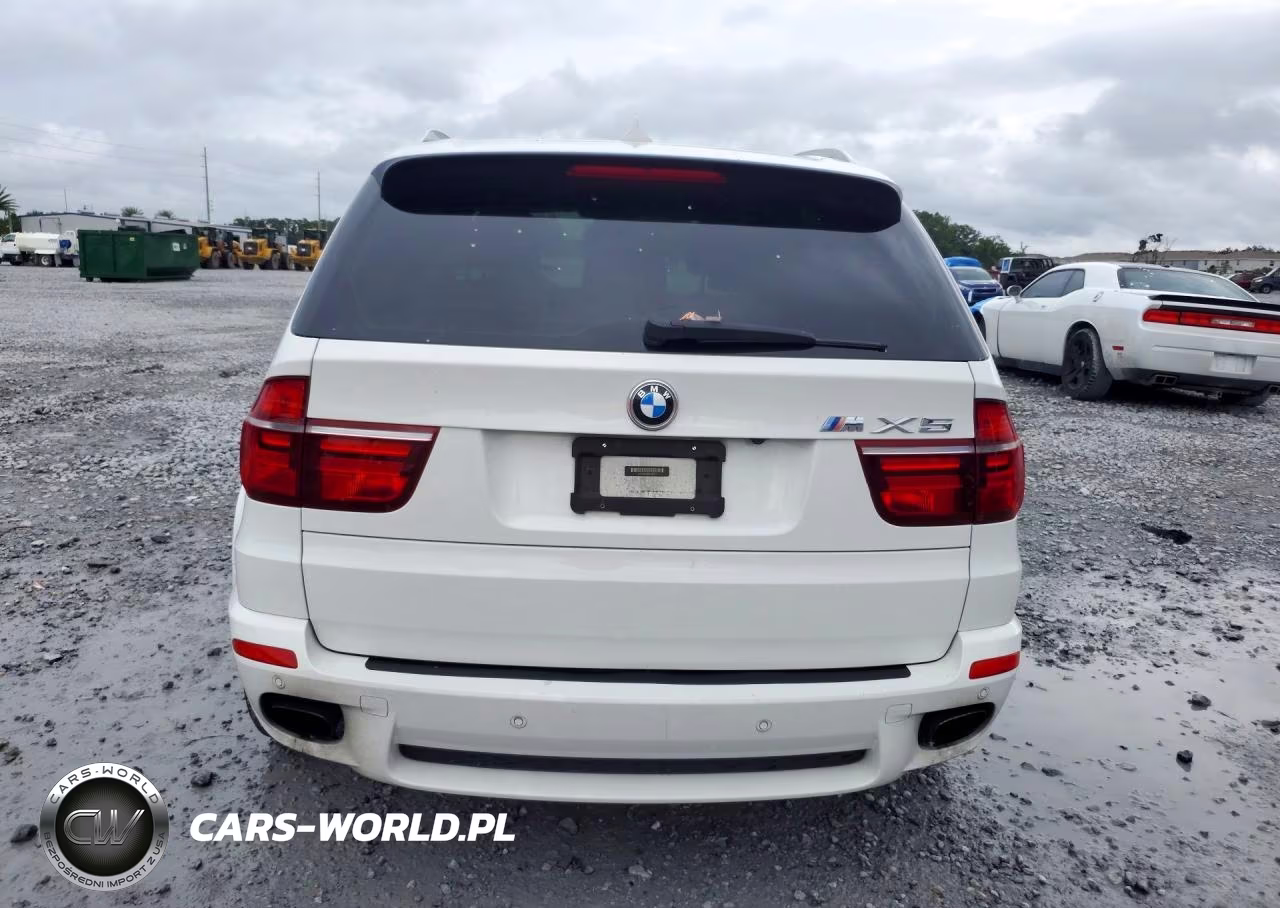 2013 BMW X5 xDrive50I VIN:5UXZV8C59DL426917 - 6