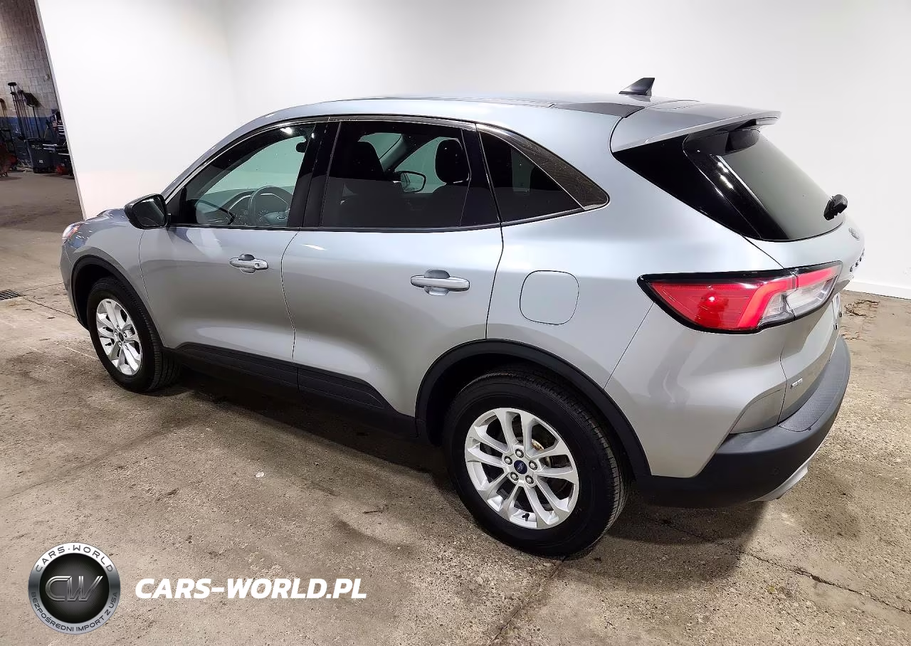 2022 Ford Escape Se VIN:1FMCU9G67NUB17182 - 2